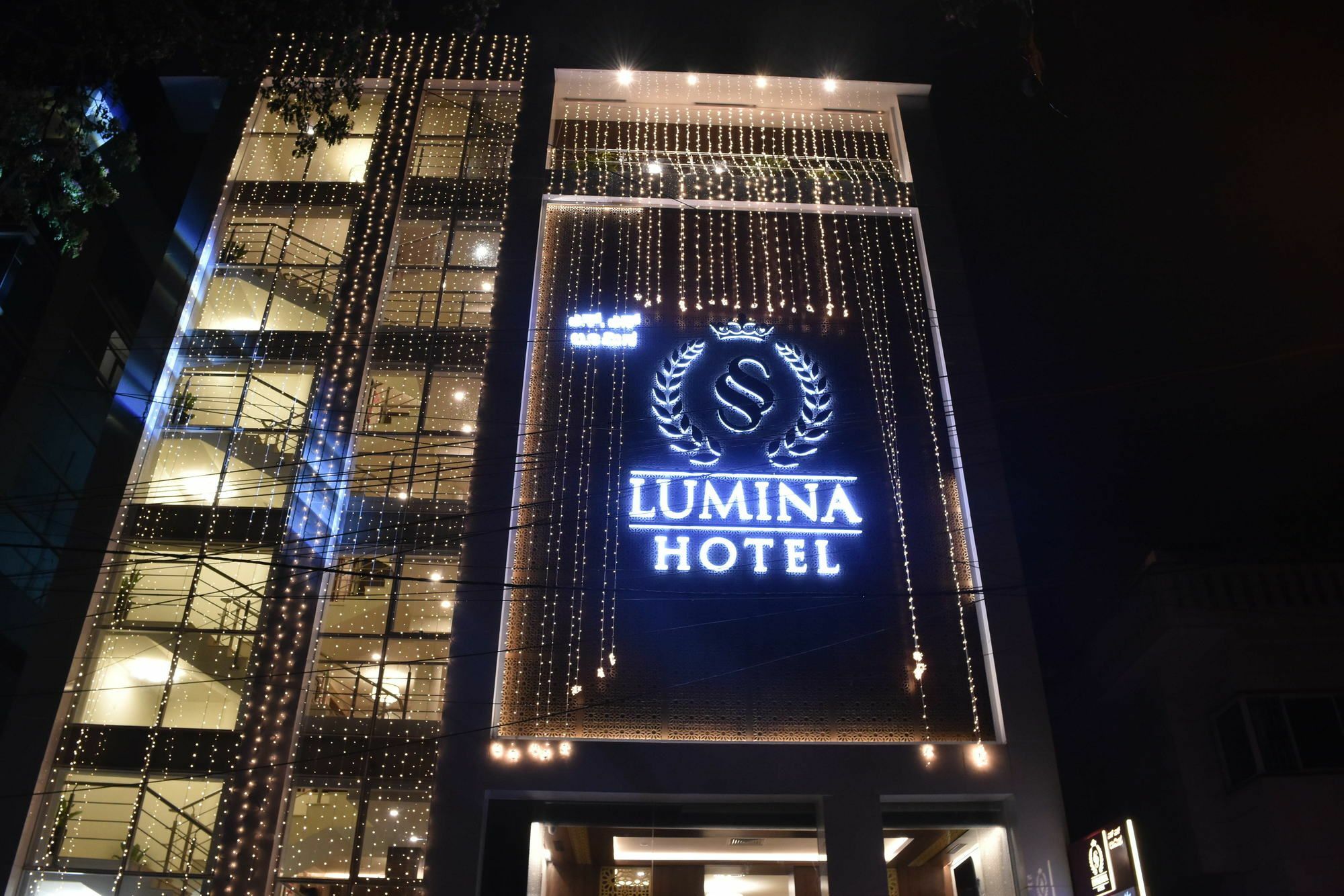 Ss Lumina Hotel Бенґалуру Екстер'єр фото