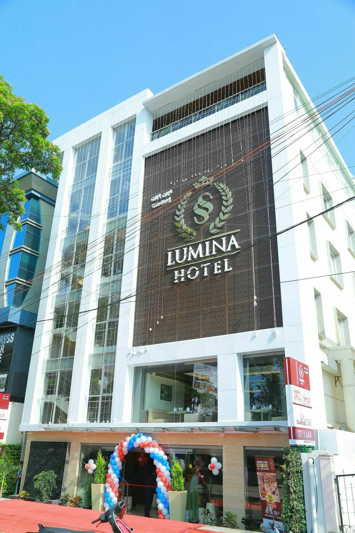 Ss Lumina Hotel Бенґалуру Екстер'єр фото